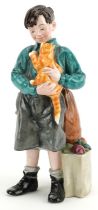 Royal Doulton Welcome Home figure HN3299, limited edition 1220/9500, 22cm high