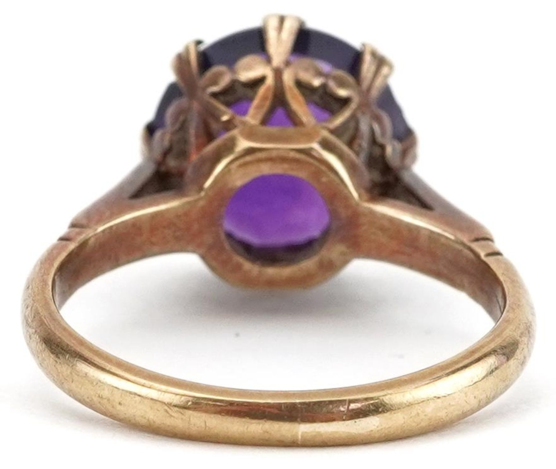 9ct gold amethyst solitaire ring, the amethyst approximately 10.10mm in diameter x 6.30mm deep, size - Image 2 of 5