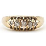 18ct gold graduated diamond five stone ring, the largest diamond approximately 2.20mm in diameter,