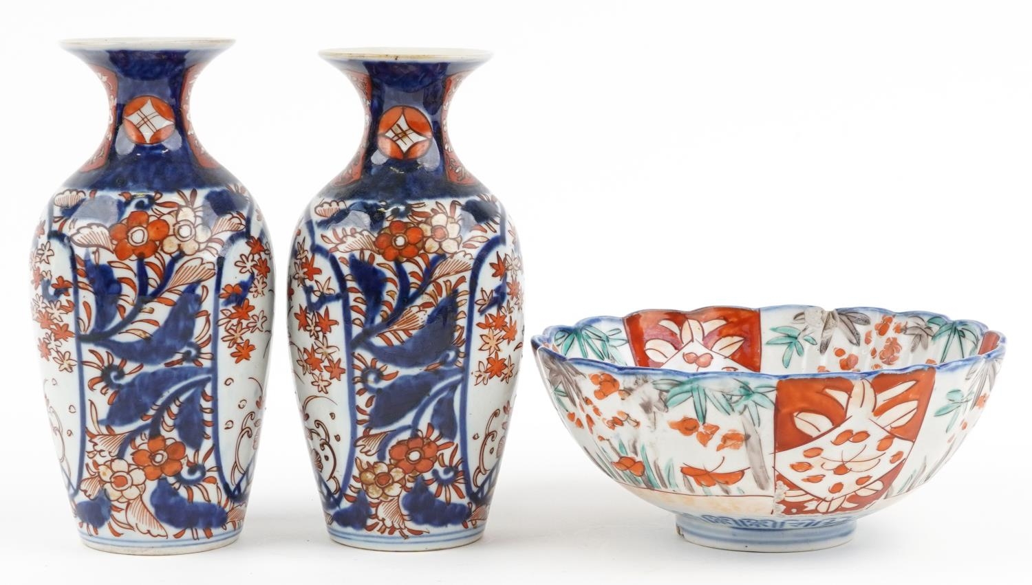 Japanese Imari porcelain including a pair of vases hand painted with flowers, the largest 19cm high - Image 6 of 9