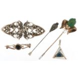 Silver jewellery including Ola Gorie Art Nouveau style brooch with box, Modernist enamel pendant and