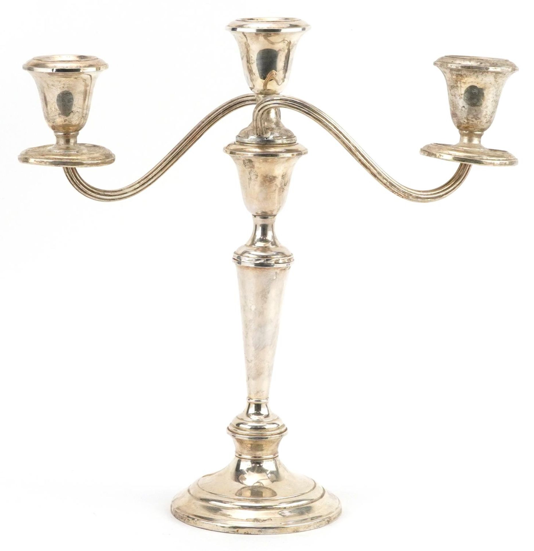 Gorham, American sterling silver three branch candelabra numbered 808/1 to the base, 29.5cm high, - Bild 2 aus 5