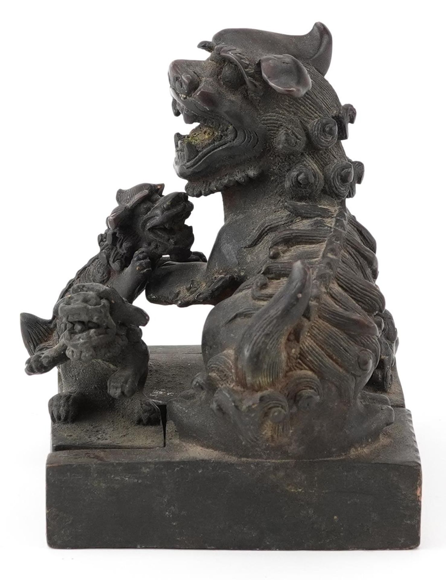 Set of four Chinese patinated bronze interlocking desk seals in the form of qilins, 12cm high - Image 5 of 8