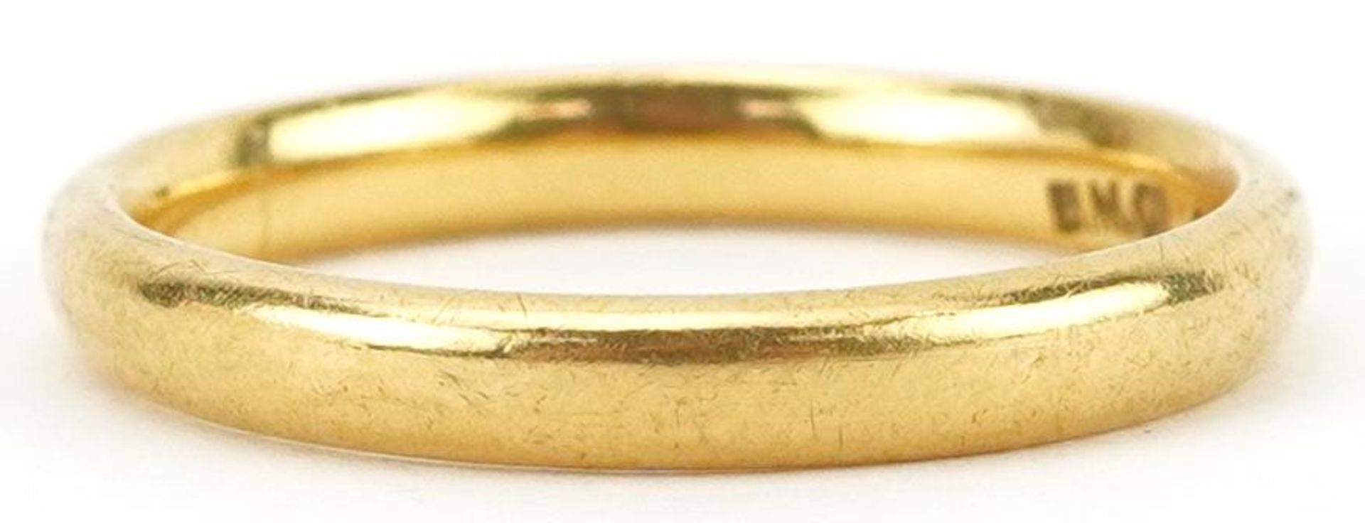 George VI 22ct gold wedding band, Birmingham 1951, size K, 3.2g