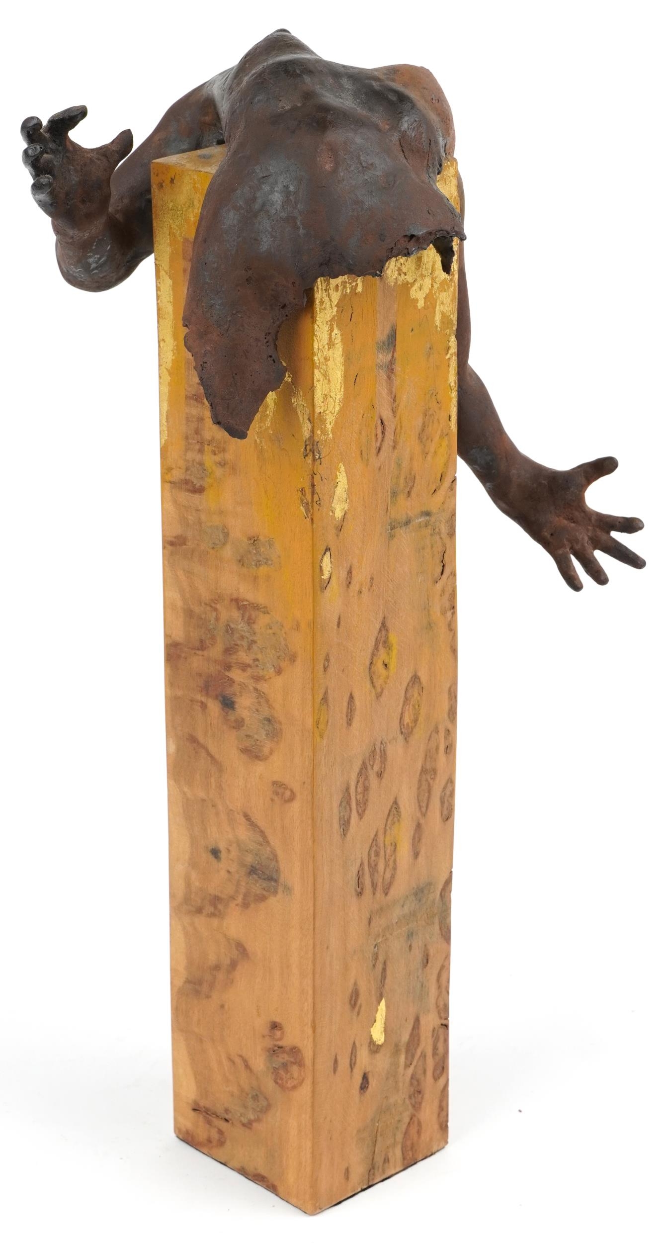 Neil Wilkinson, contemporary Brutalist iron resin and fibreglass sculpture of a nude female with - Image 2 of 4