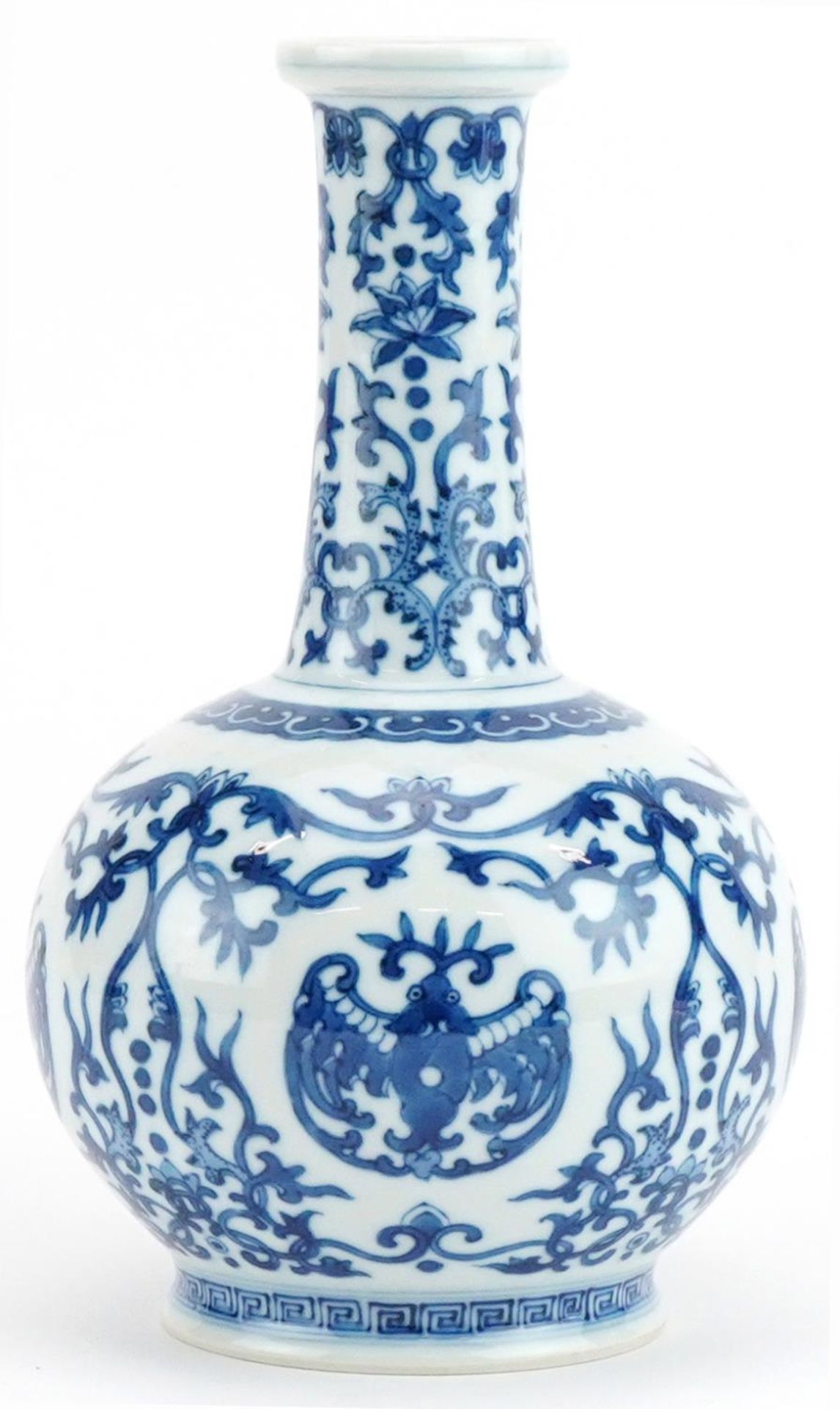 Chinese blue and white porcelain vase hand painted with stylised bats amongst scrolling foliage, six - Bild 3 aus 7