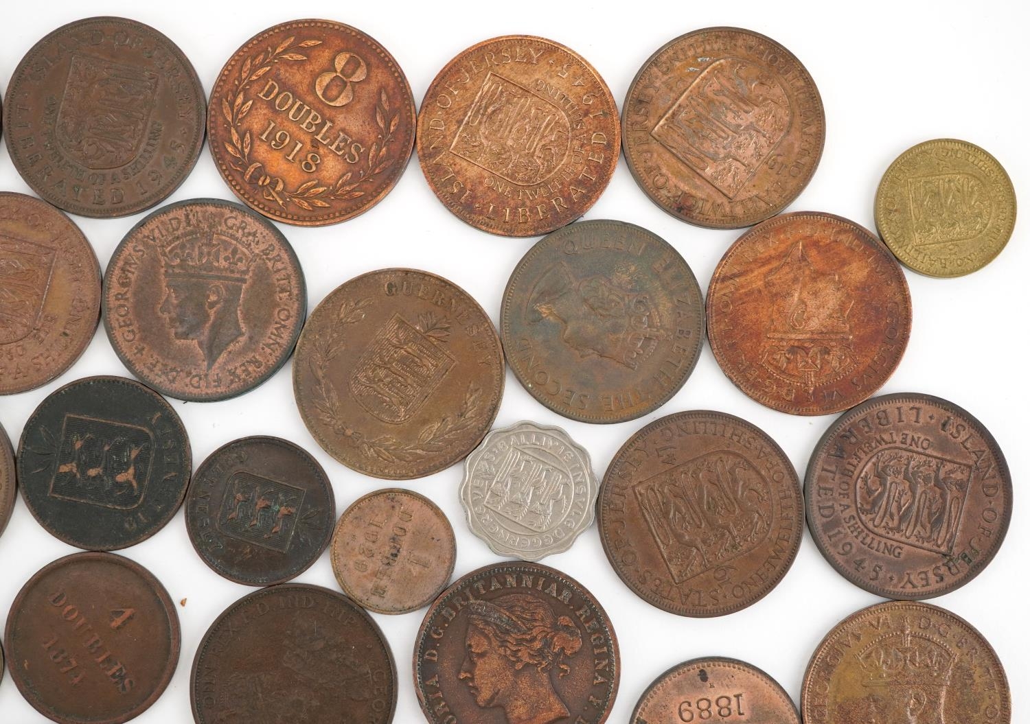 Large collection of 19th century and later Guernsey and States of Jersey coinage including one - Image 4 of 14