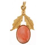 9ct gold cabochon pink coral naturalistic pendant, 2cm high, 0.9g