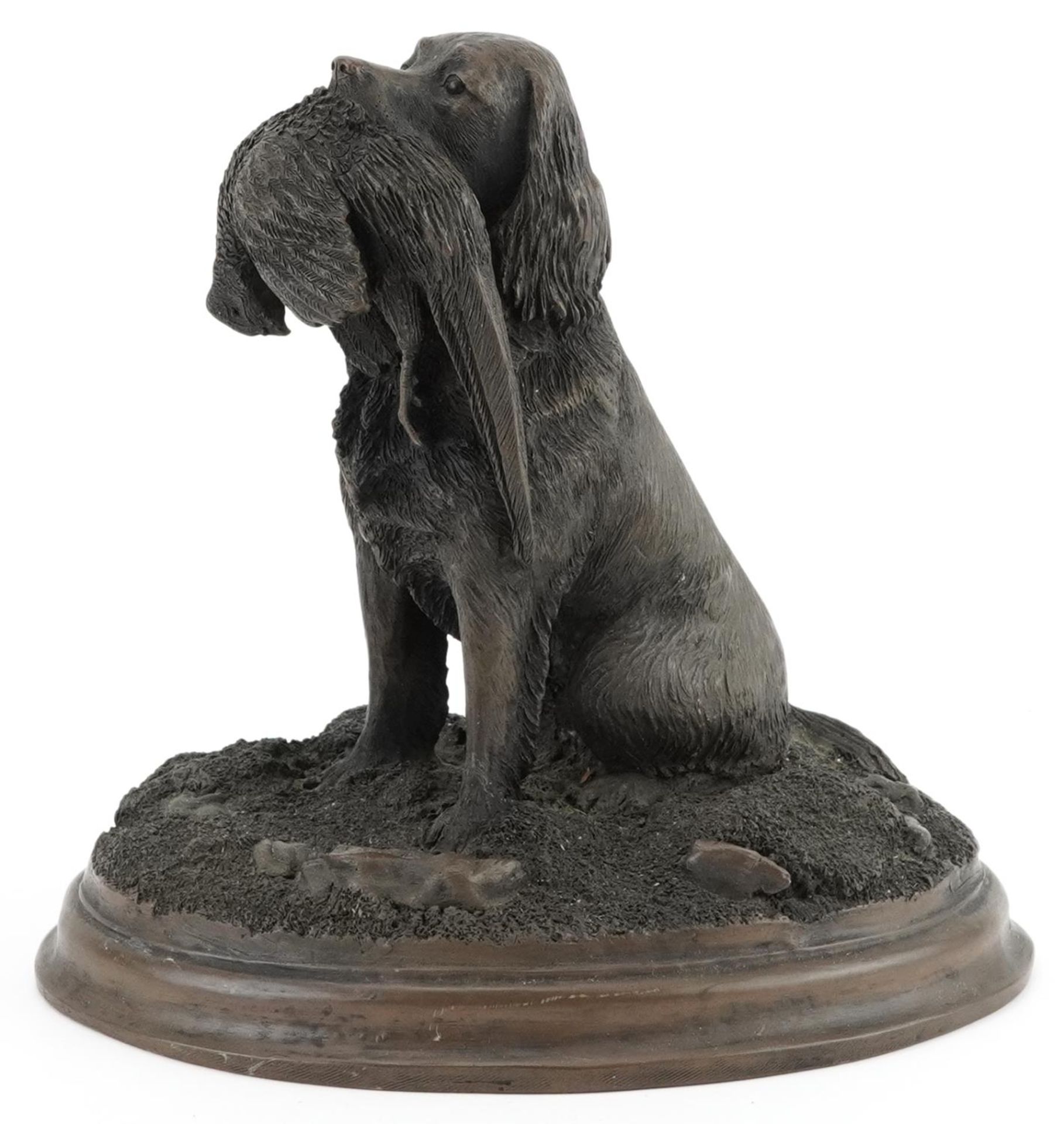 David Hughes, contemporary cold cast bronze statue of a gundog with it's catch, limited edition of - Bild 2 aus 5