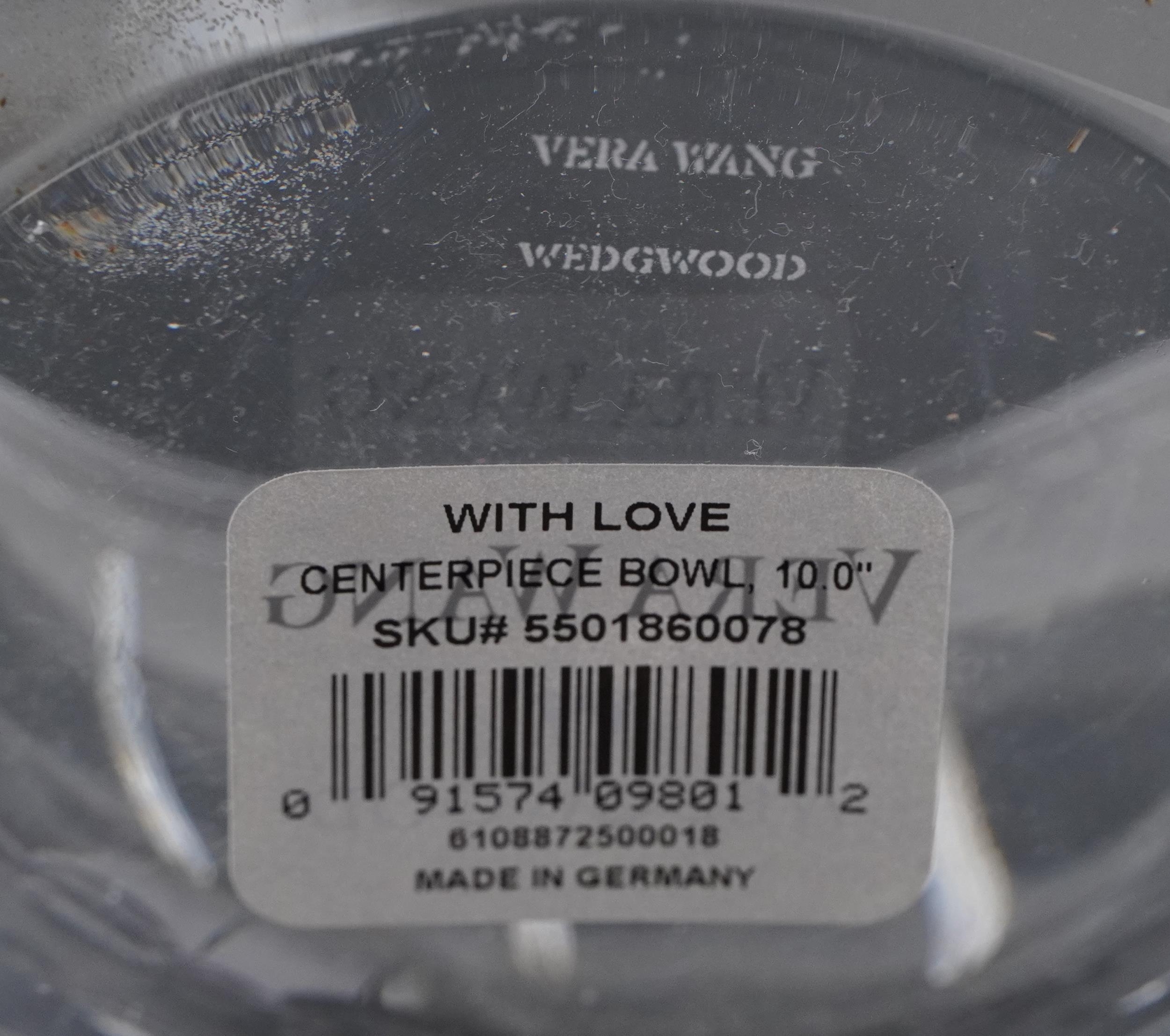 Wedgwood glass vase designed by Vera Wang, 17.5cm high - Image 4 of 4