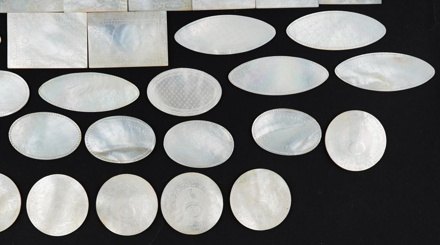 Good collection of Chinese Canton mother of pearl gaming counters, each carved with figures and - Image 18 of 24