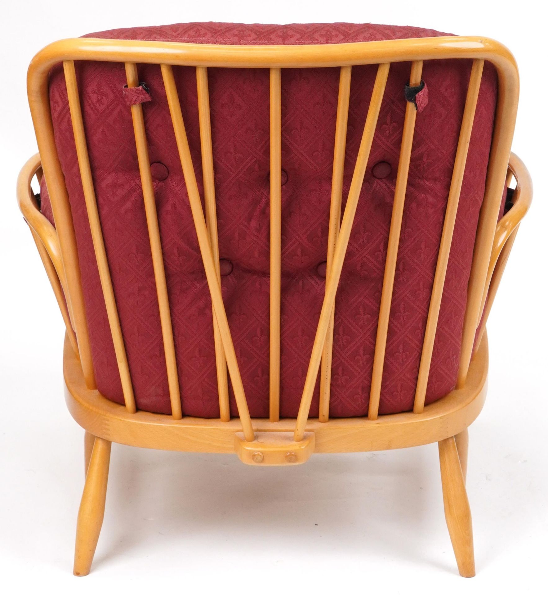 Ercol light elm Jubilee stick back armchair with red fleur de lis upholstered cushioned seats, - Bild 7 aus 7