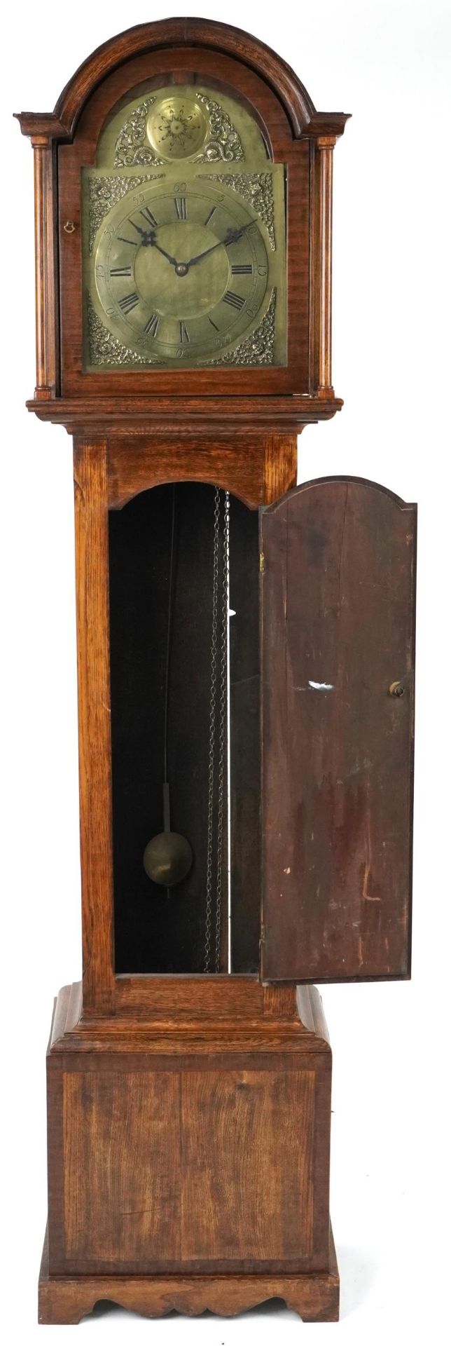 19th century oak longcase clock with brass face having a circular dial with Roman and Arabic - Bild 3 aus 4