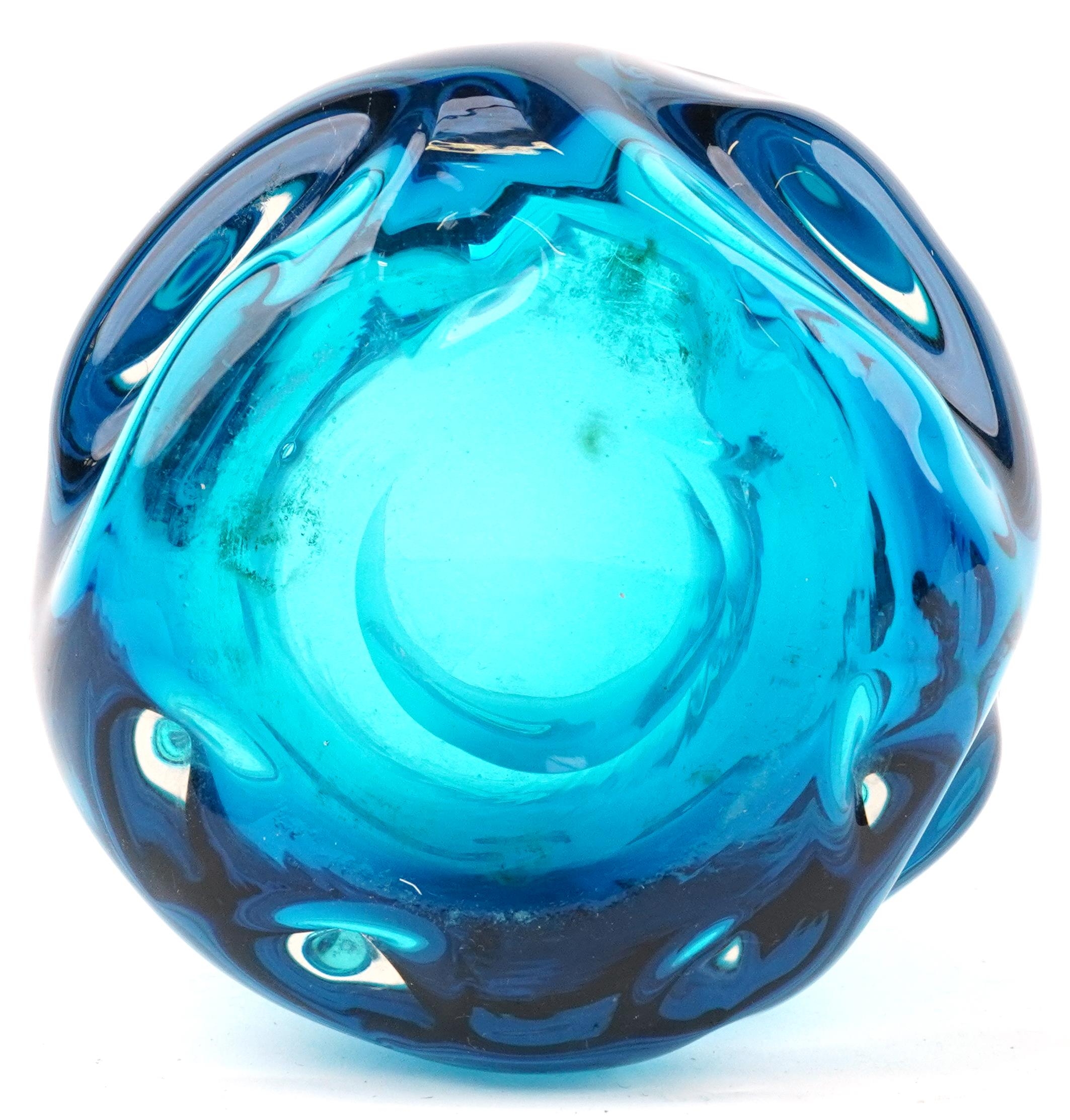 Geoffrey Baxter for Whitefriars, knobbly glass vase in kingfisher blue, 22.5cm high - Image 4 of 4