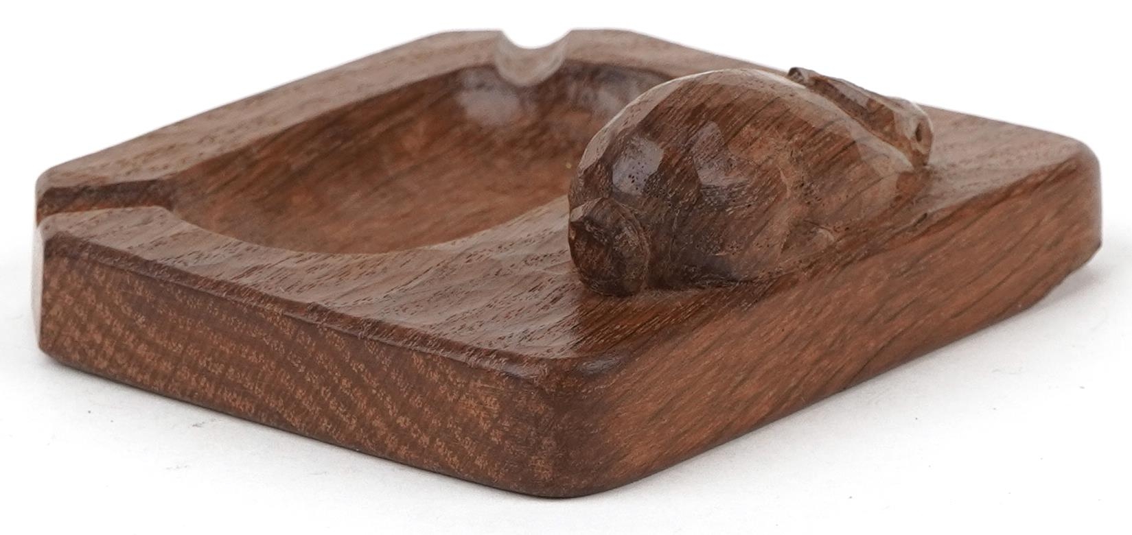Peter Rabbitman Heap of Wetwang adzed oak ashtray carved with a rabbit, 10cm wide - Image 2 of 4