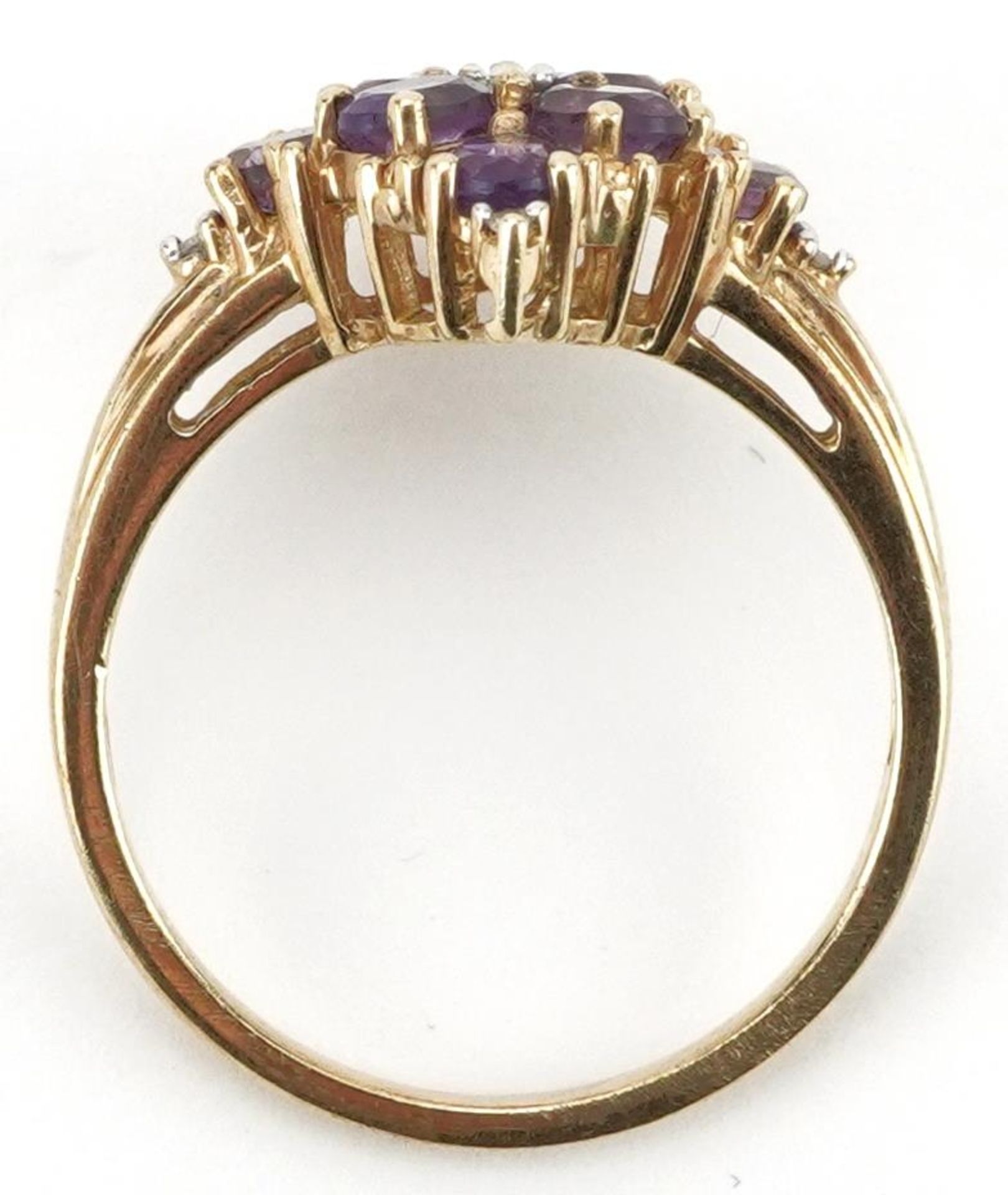 9ct gold amethyst and diamond cluster ring, size P, 2.9g - Bild 3 aus 5