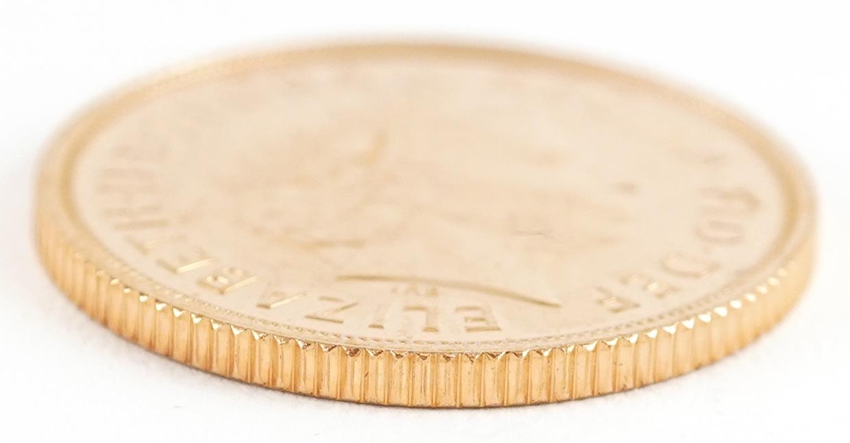 Elizabeth II 2015 gold sovereign - Image 3 of 3