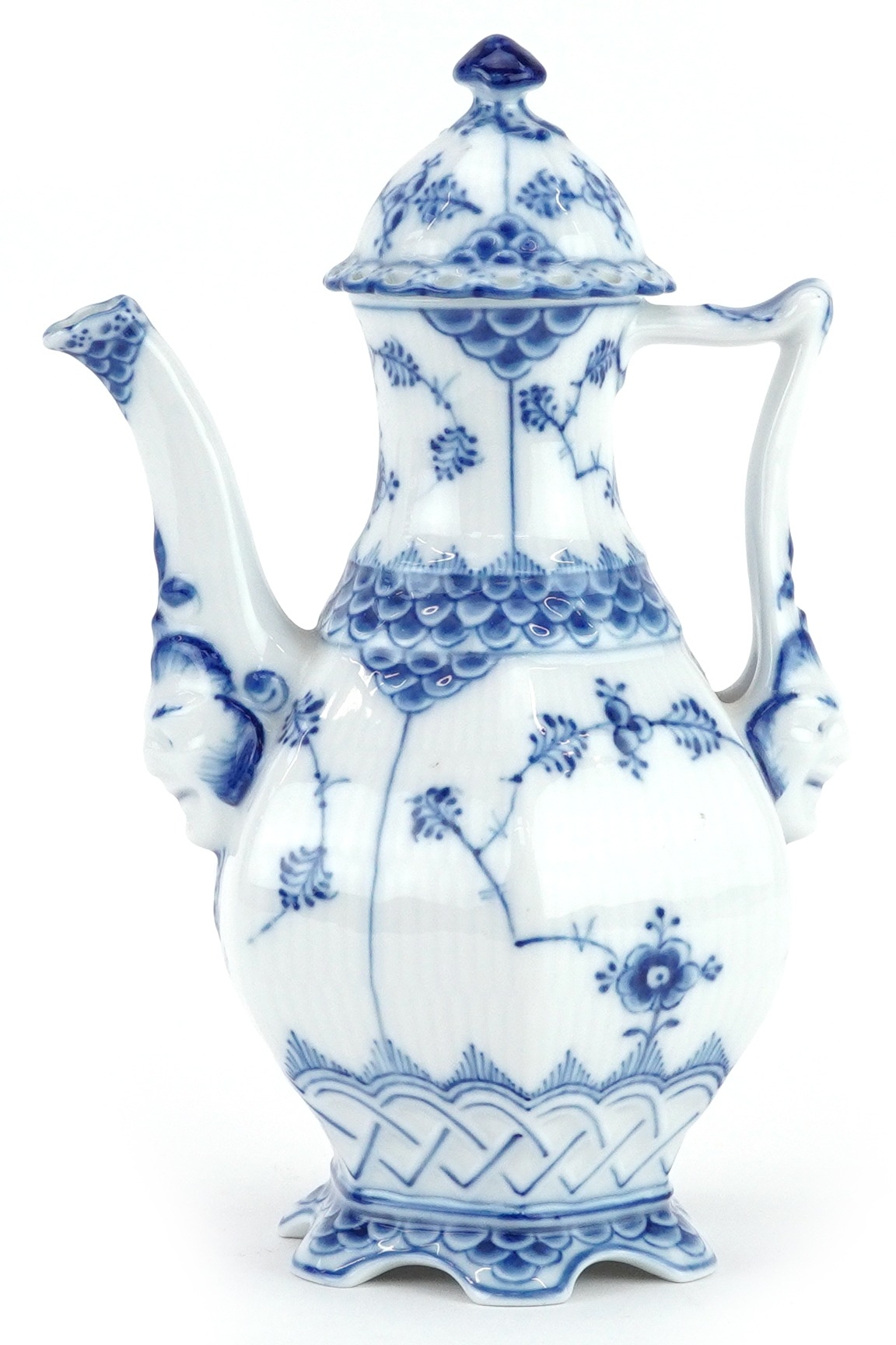 Royal Copenhagen, Danish blue and white porcelain Musselmalet coffee pot numbered 1030 to the - Image 3 of 9