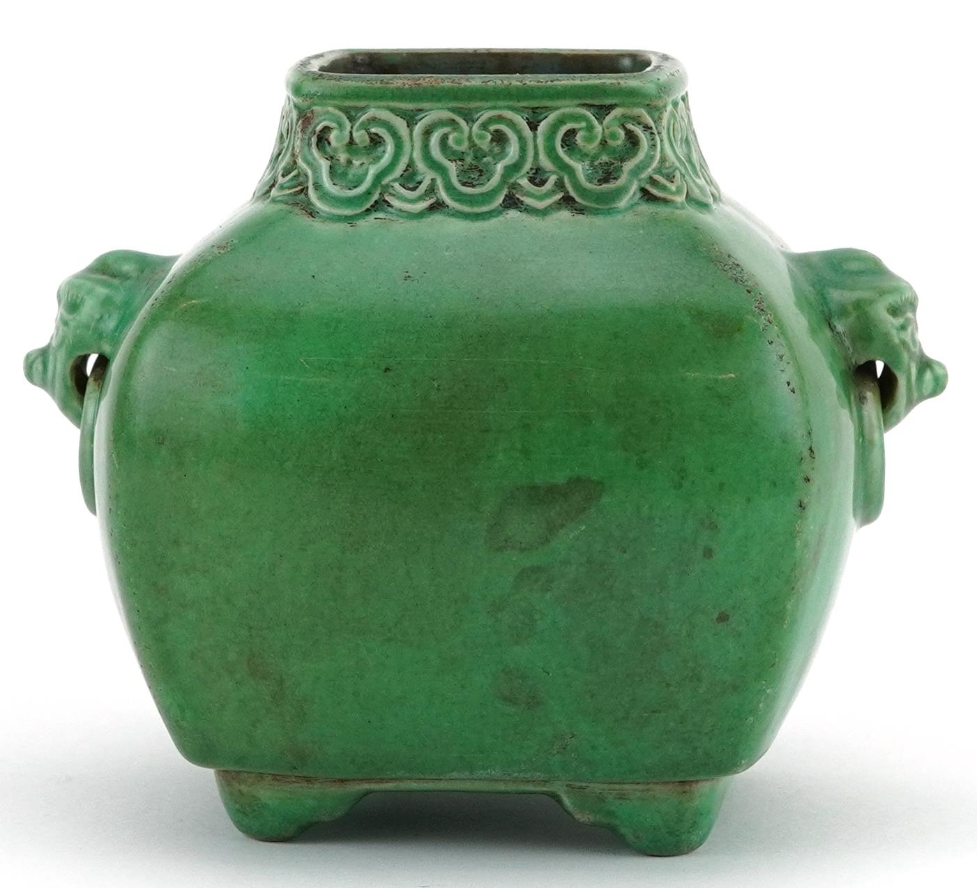 Chinese porcelain green glazed four footed vase with animalia ring turned handles and ruyi head - Image 3 of 7