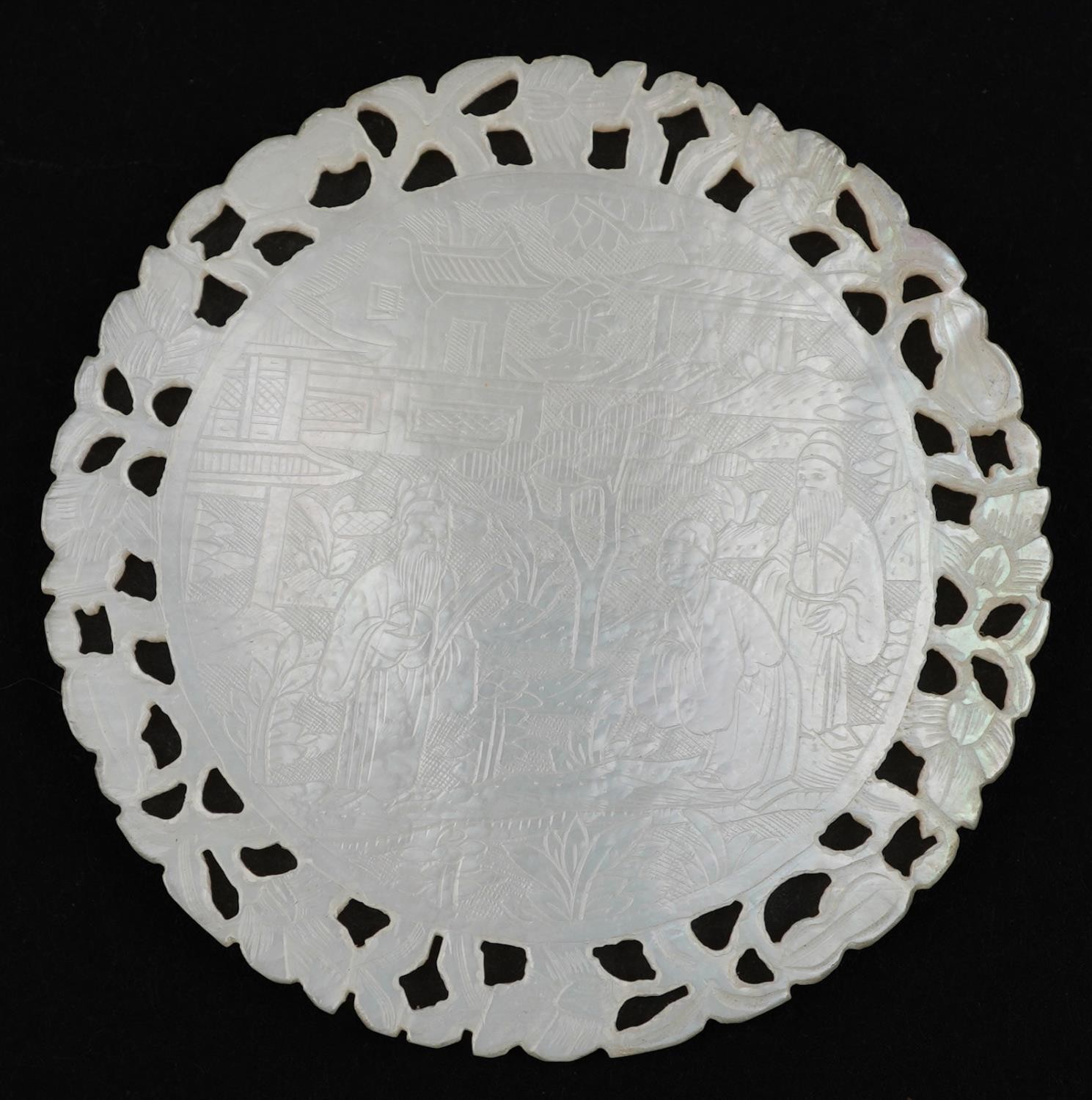 Good collection of Chinese Canton mother of pearl gaming counters including examples finely and - Image 14 of 19