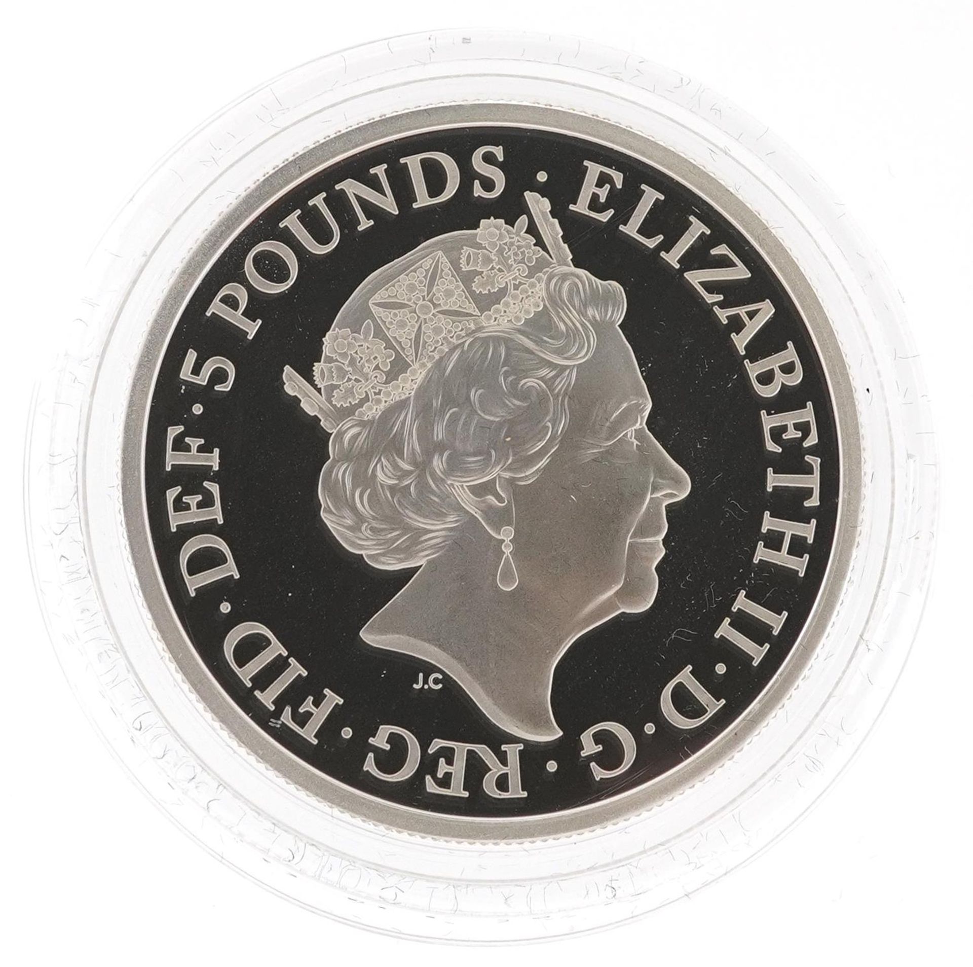 Elizabeth II 2019 Una and The Lion two-ounce silver proof coin by The Royal Mint with fitted case, - Bild 4 aus 5