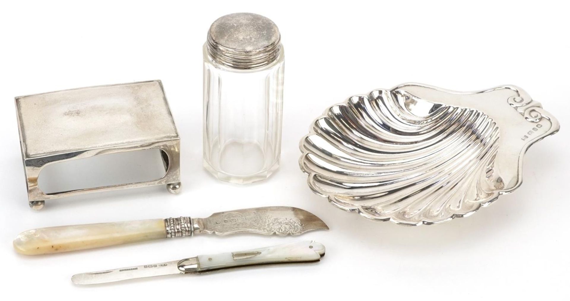 Edwardian and later silver items including a shell shaped dish, rectangular matchbox holder,