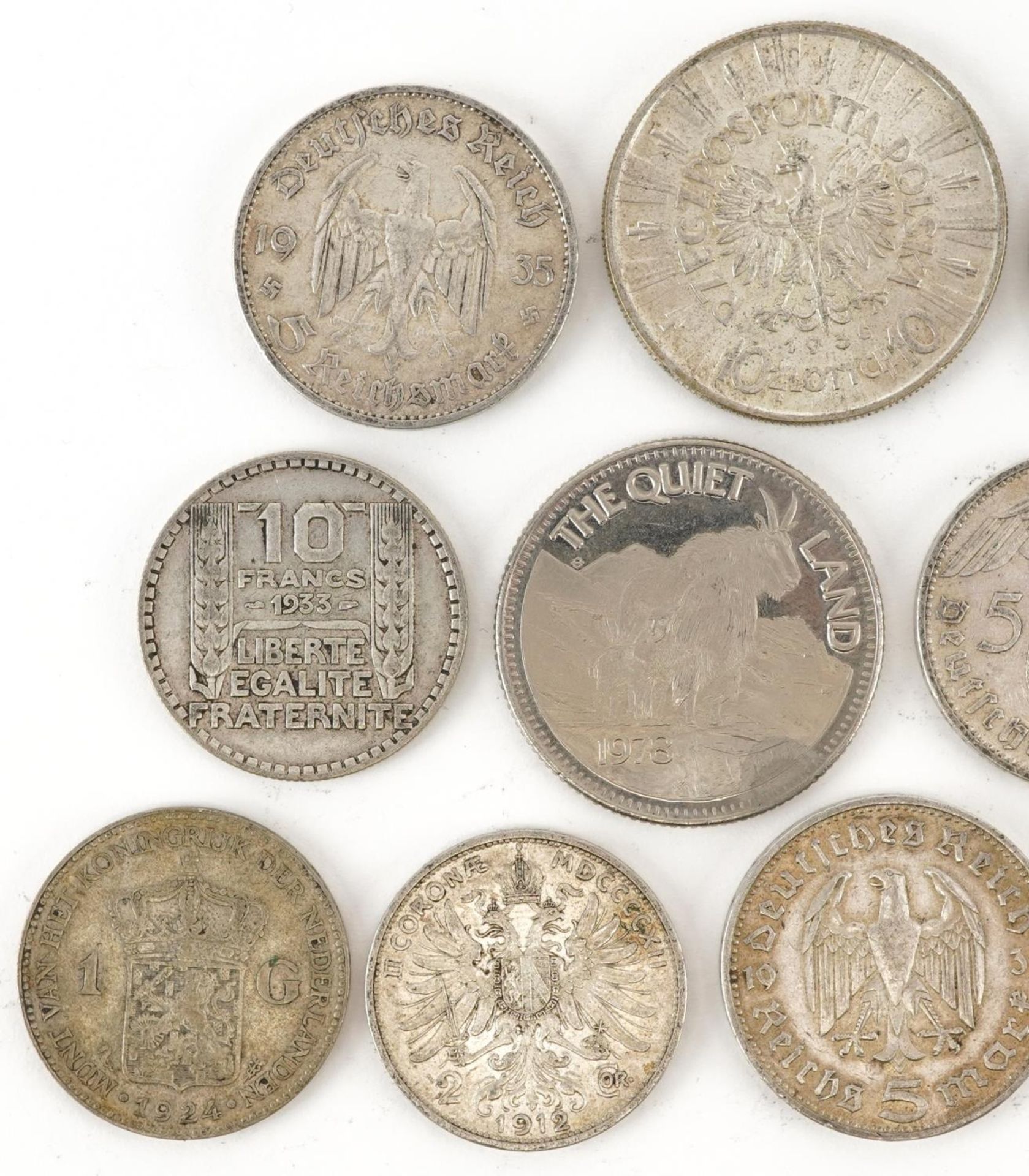 European coinage, some silver, including five reichs and one Dutch guilder, total 134g - Image 2 of 6