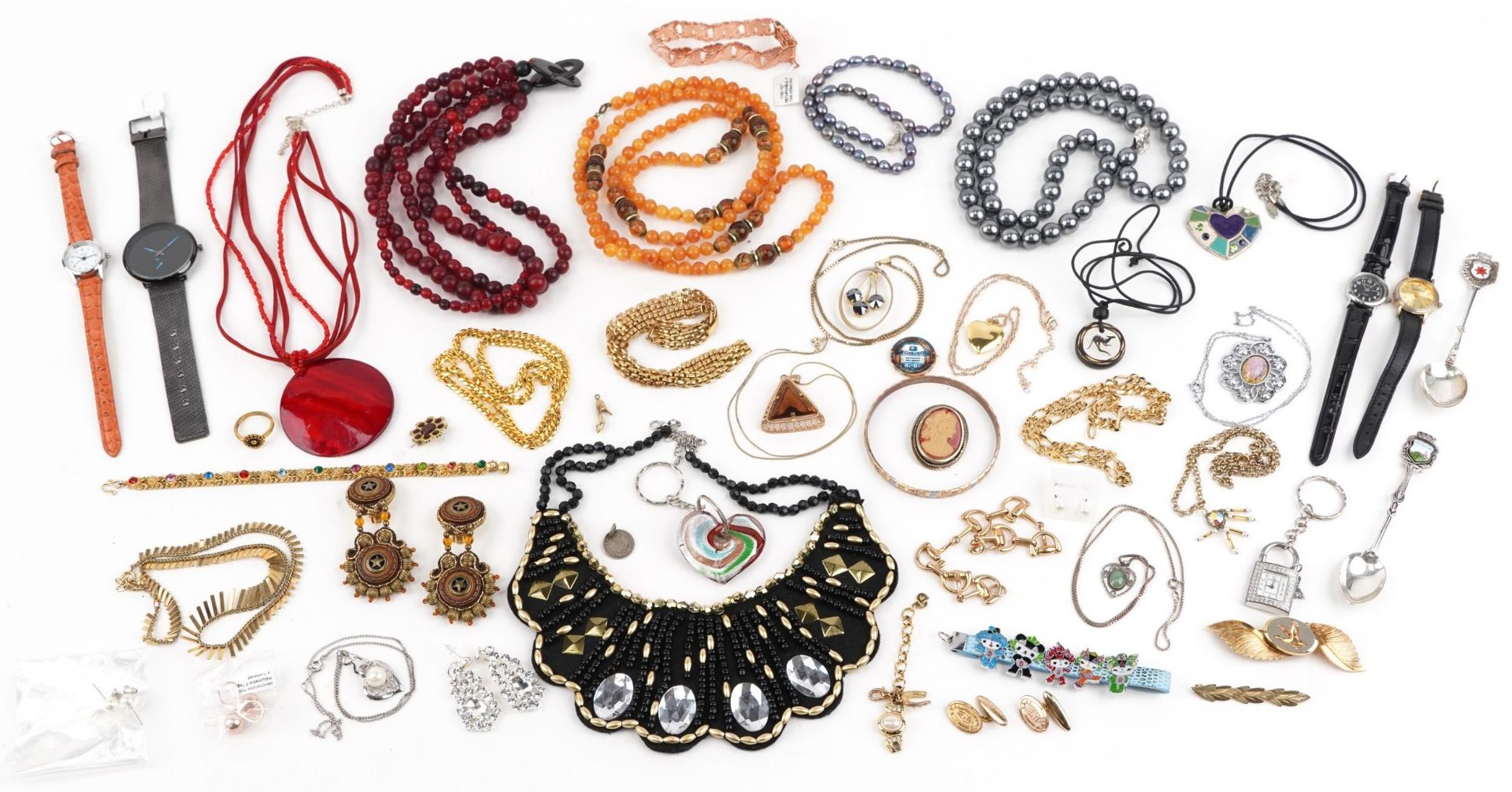 Vintage and later costume jewellery, wristwatches and objects, some silver, including amber coloured