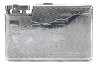 Vintage cigarette case lighter engraved with a map of Cyprus, 13cm wide