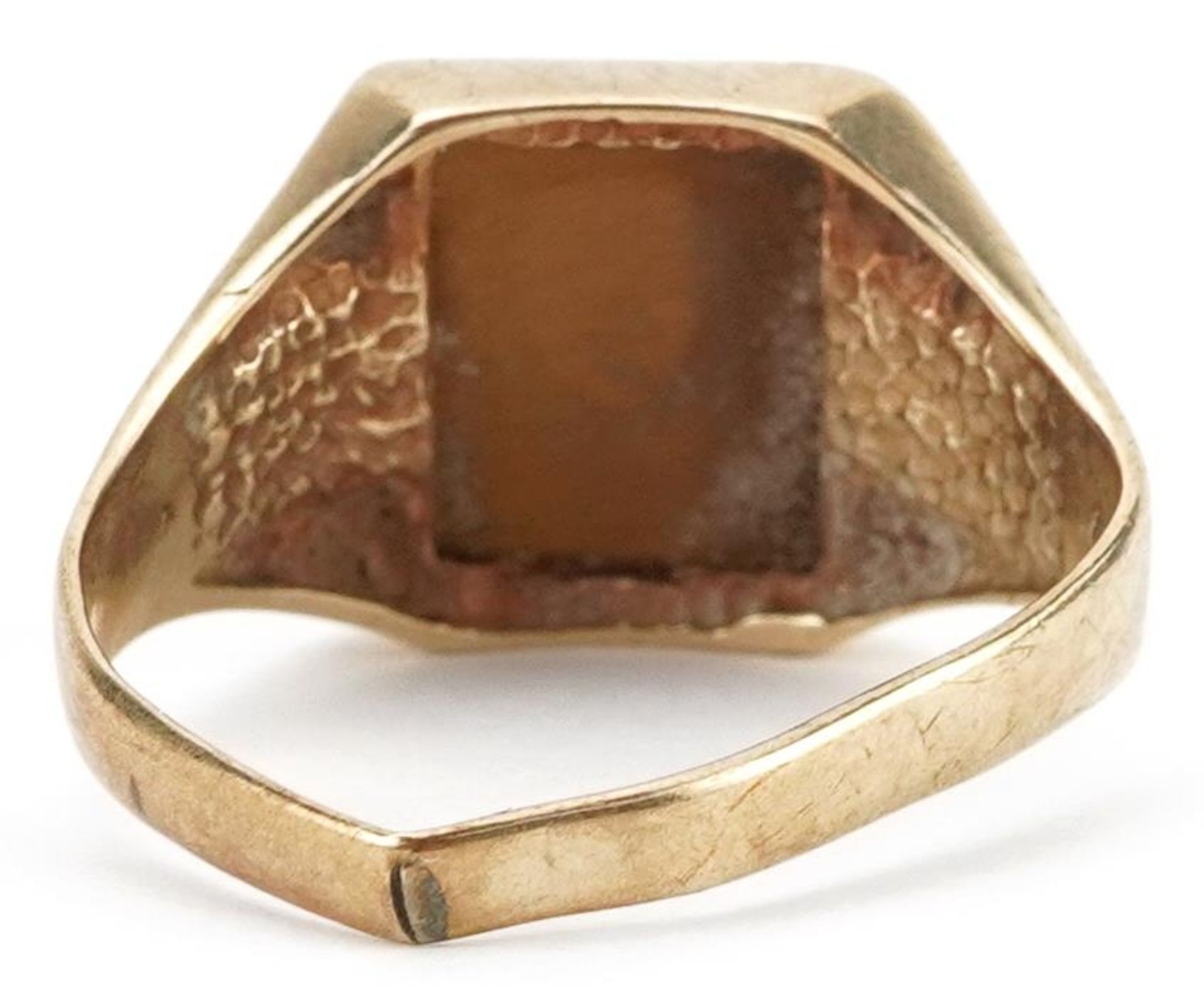 Broken 9ct gold tiger's eye signet ring, 4.5g - Image 2 of 5