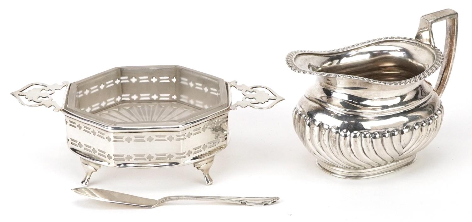 Silver items comprising butter dish with twin handles and knife housed in a fitted case and a Mappin - Image 3 of 7