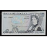 Elizabeth II Bank of England five pound note with error, no Chief Cashier, serial number DU72 446865