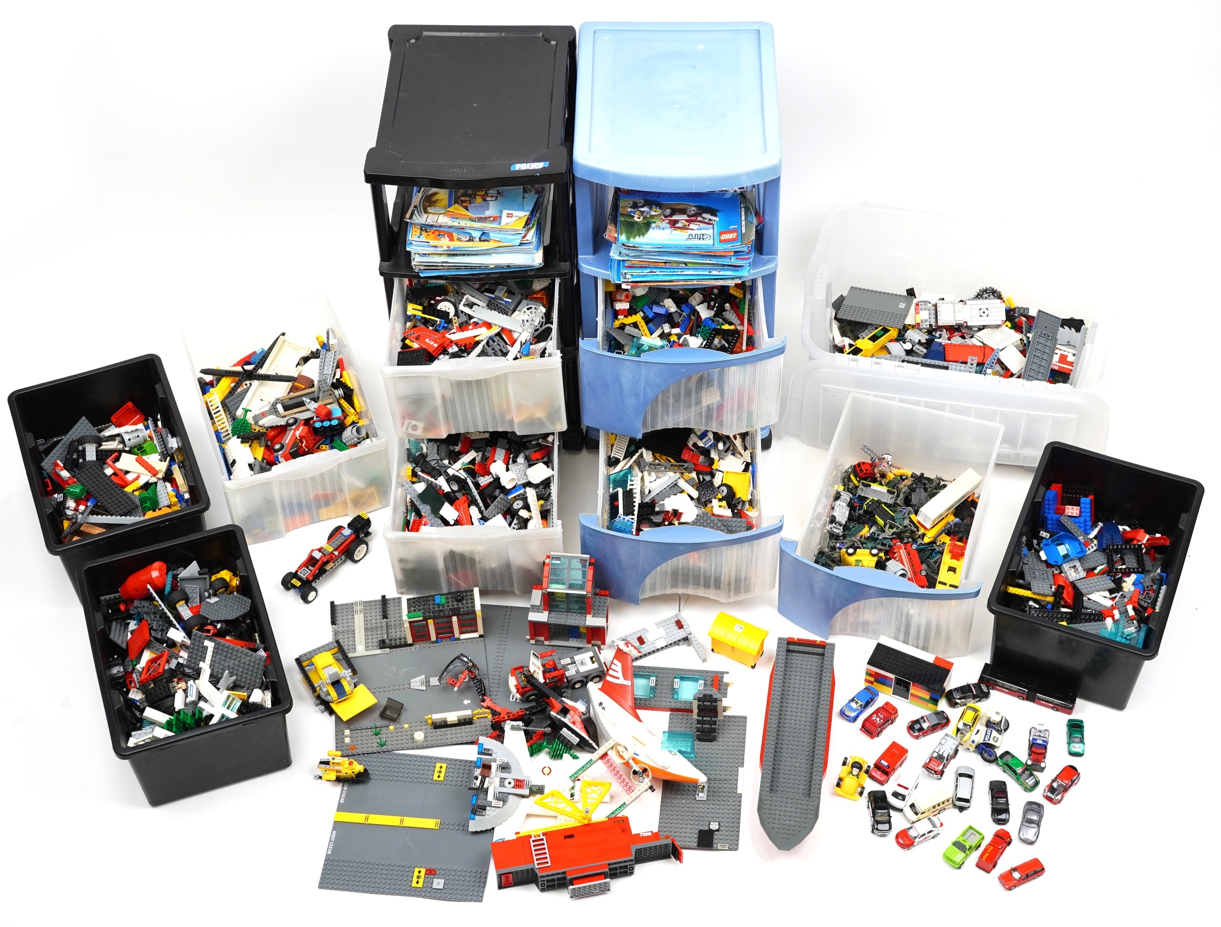 Extensive collection of vintage and later Lego, accessories and instruction booklets, some - Image 2 of 12