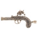 Sterling silver whistle pendant in the form of a flintlock pistol, 7cm in length, 22.6g