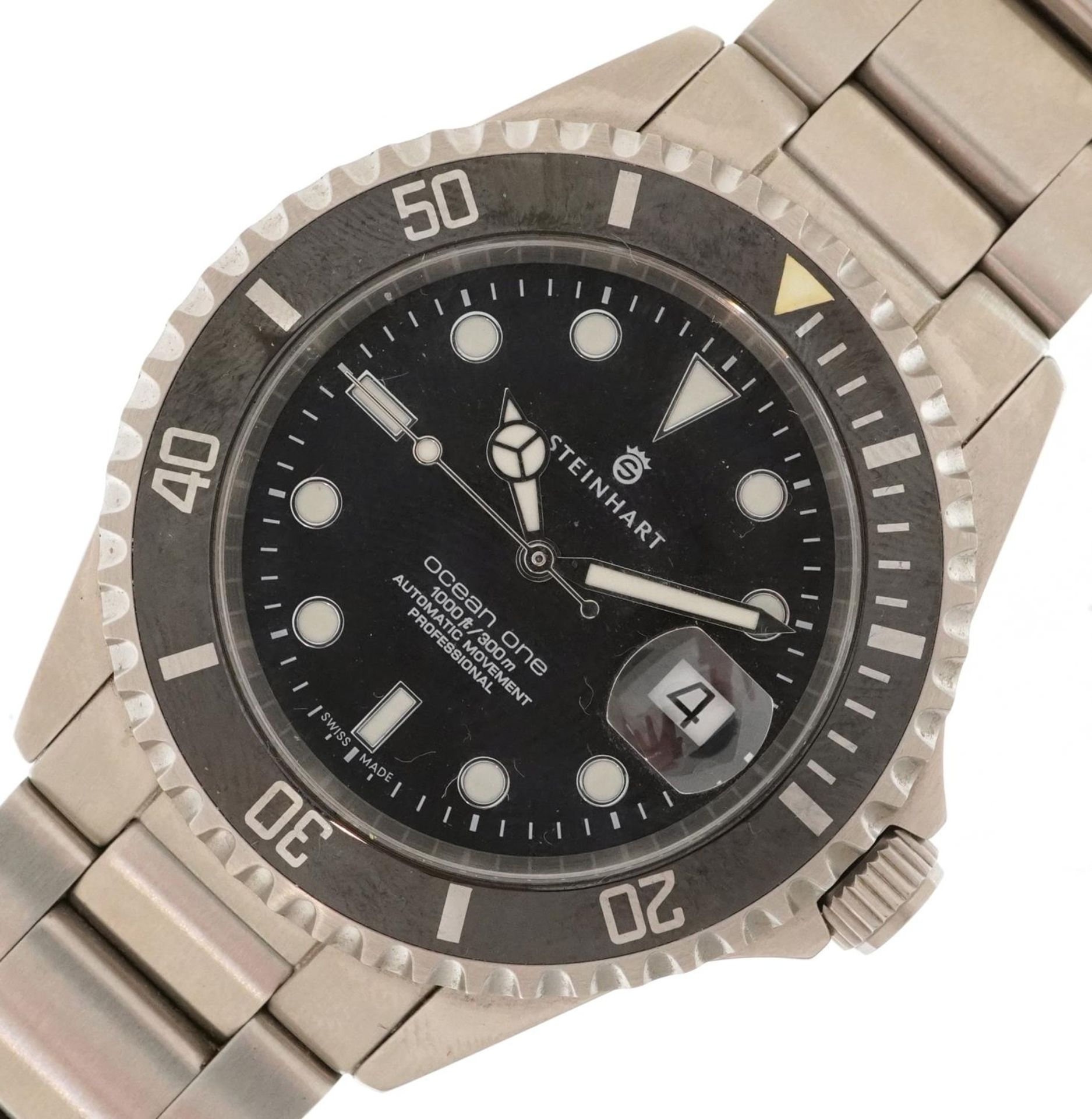 Steinhart, gentlemen's Steinhart Ocean One automatic diver's wristwatch with date aperture, 42mm