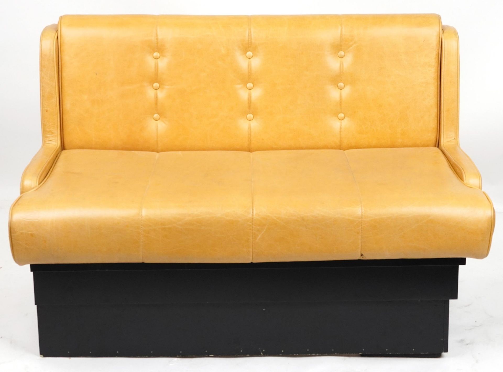 Mustard leather two seater boudoir bench, 120cm wide - Bild 2 aus 4