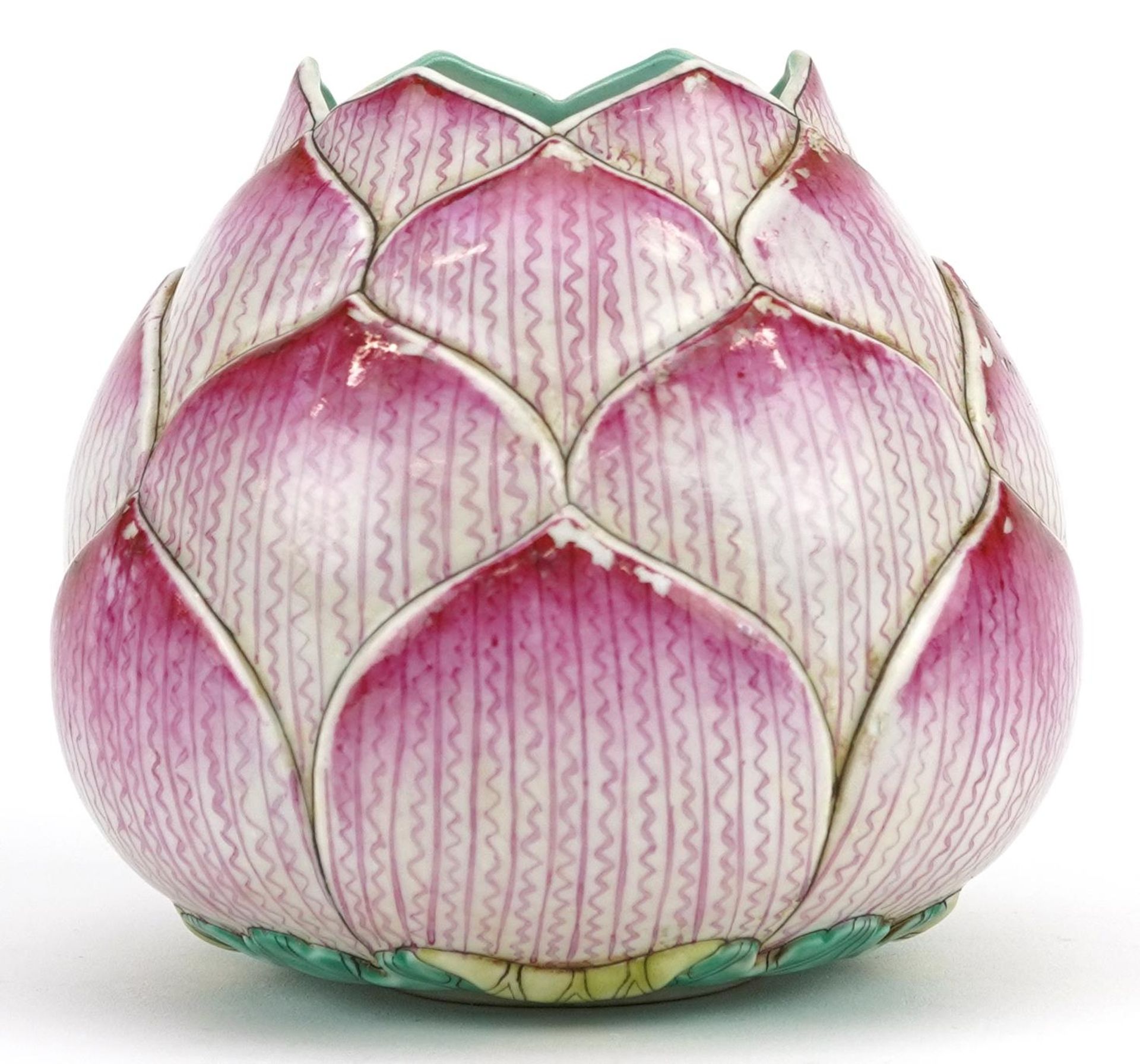 Chinese porcelain naturalistic vase in the form of a lotus flower, six figure iron red character - Image 4 of 7