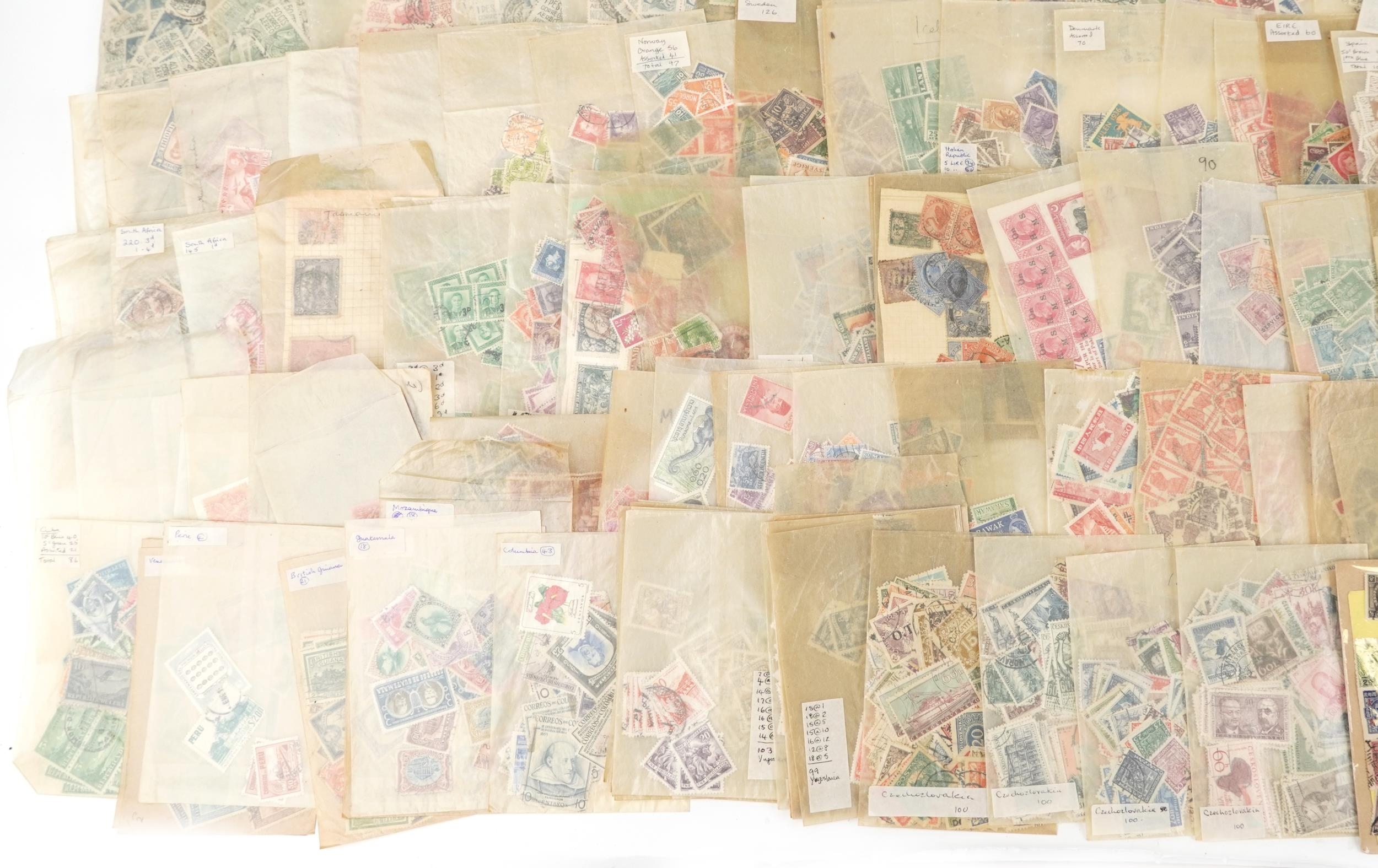 Extensive collection of British and world stamps, predominantly arranged on sheets, including China - Image 5 of 14