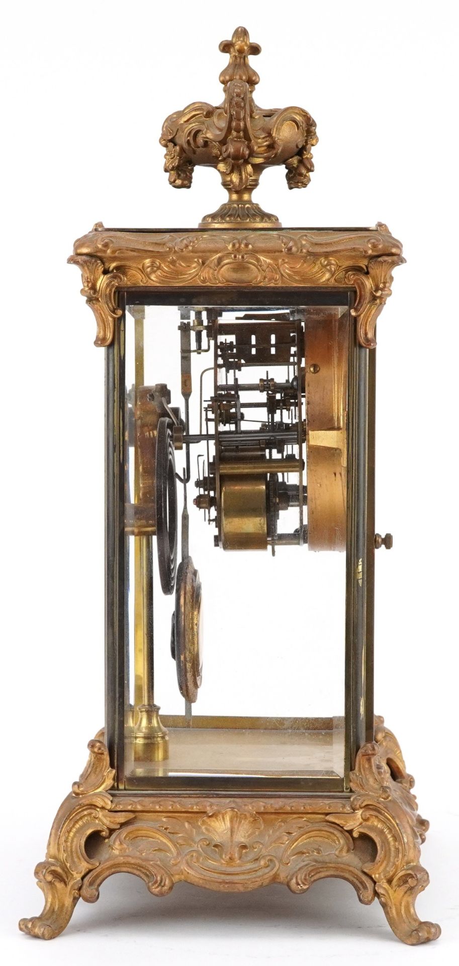 19th century ormolu four glass mantle clock striking on a gong with urn finial and circular - Bild 7 aus 8