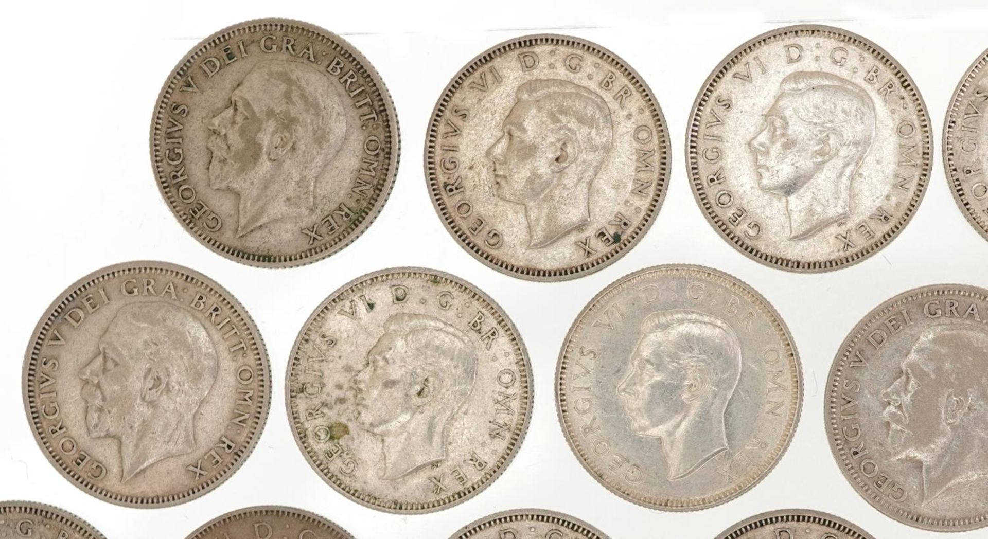 Thirty eight George V and George VI shillings, various dates - Bild 7 aus 10