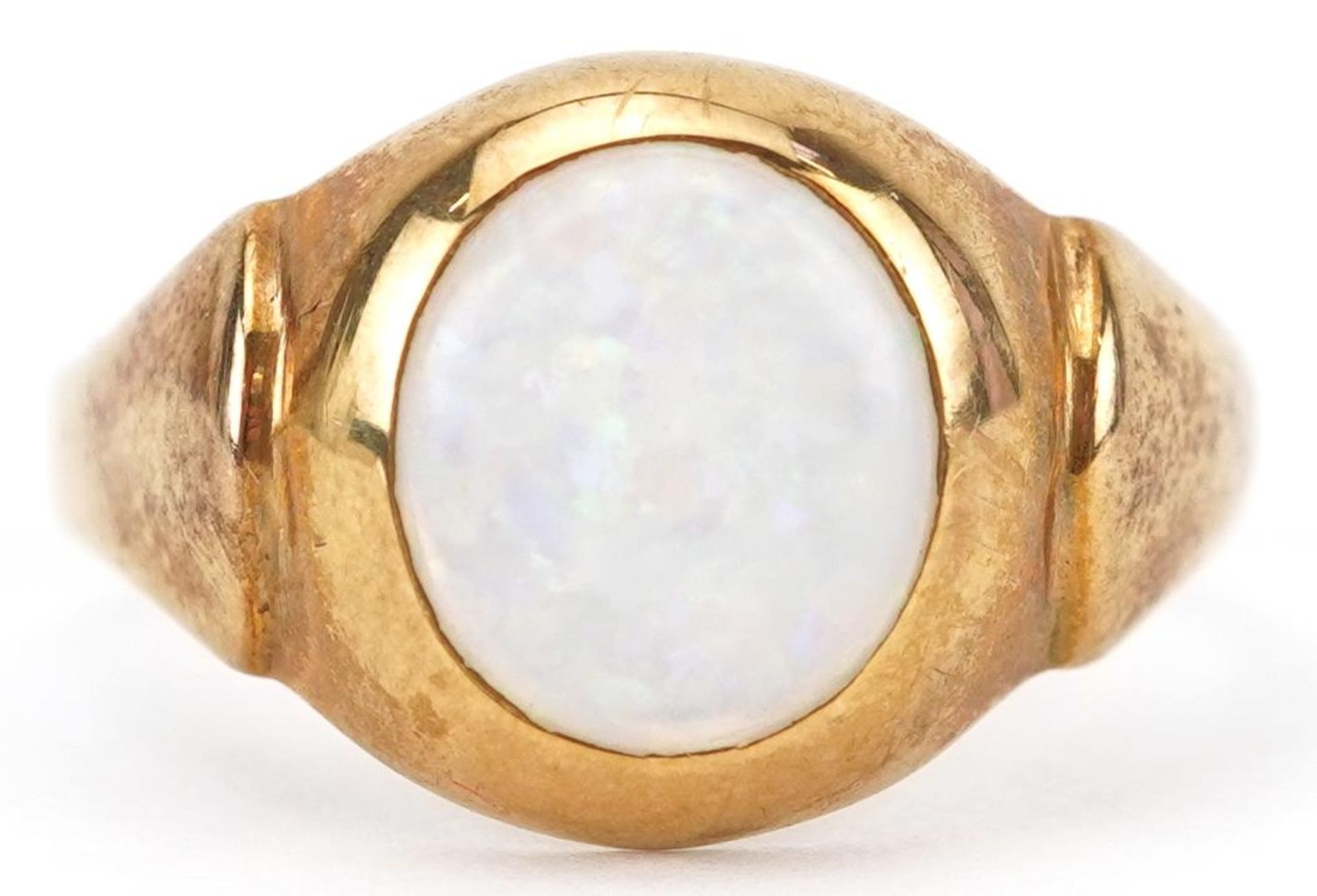 Unmarked gold cabochon opal ring, tests as 9ct gold, the opal approximately 8.90mm x 8.20mm x 2.60mm - Bild 2 aus 4