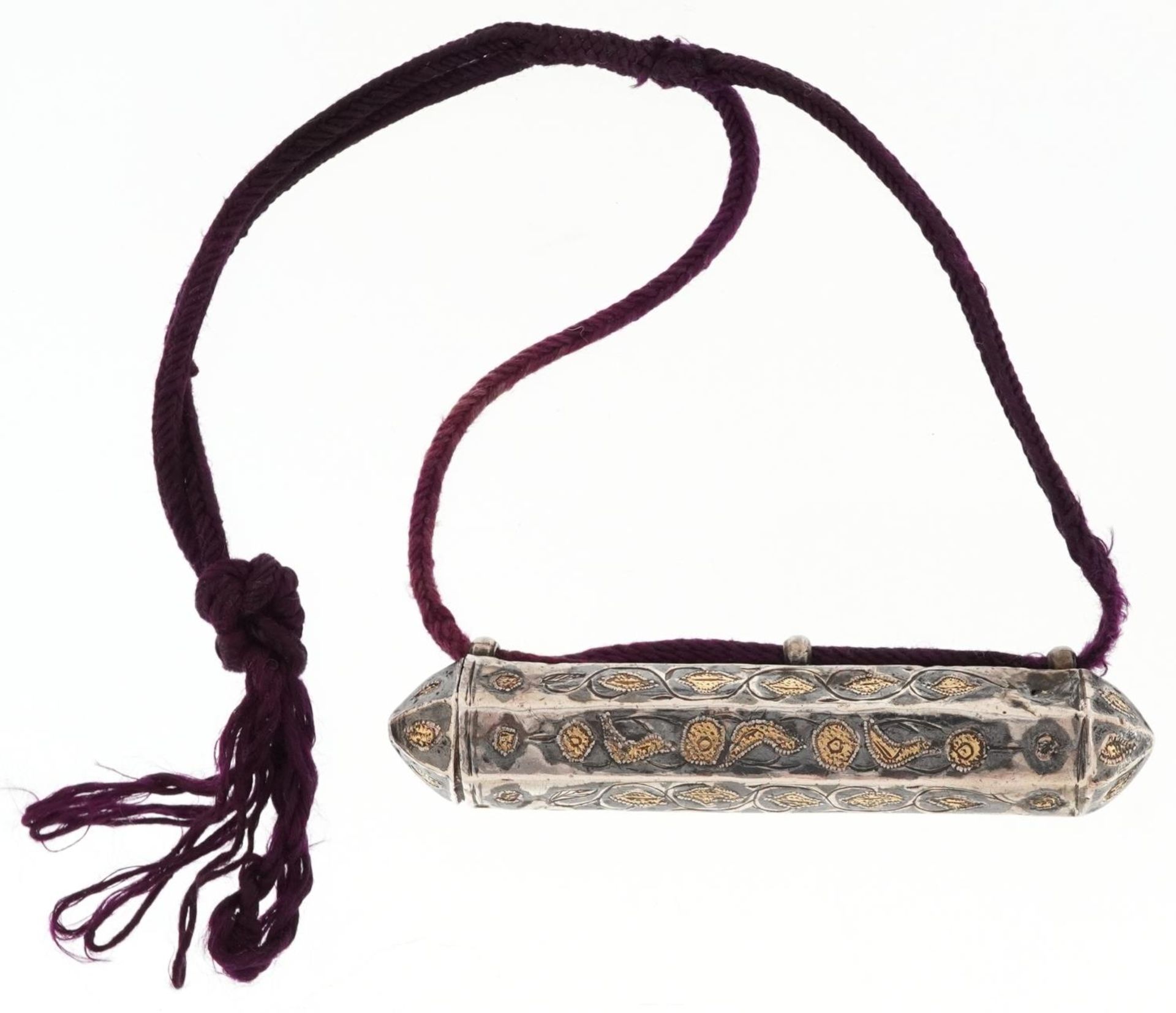 Unmarked silver and gold niello work Quran holder, 7cm in length, 10.0g - Bild 2 aus 3