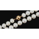 Cultured pearl necklace with 9ct gold ball clasp, each pearl approximately 9mm in diameter,