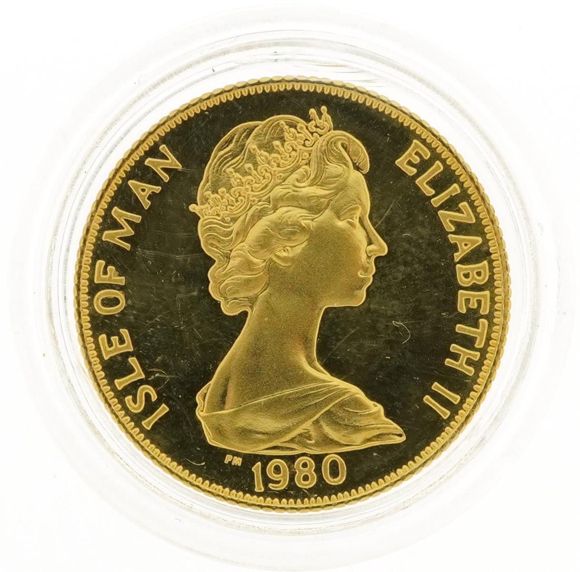 Elizabeth II Isle of Man 1980 gold proof crown commemorating Queen Mother's 80th birthday - Image 2 of 2