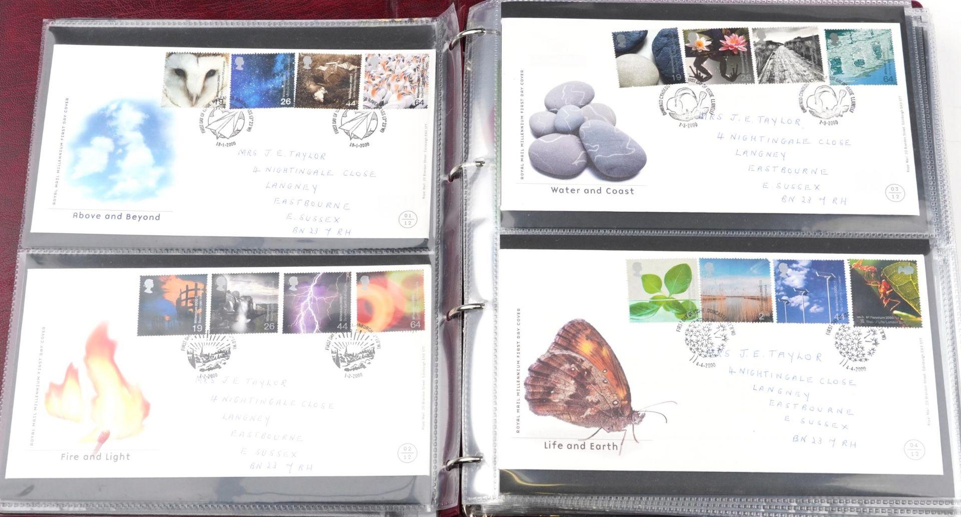 Collection of British mint stamps, booklets and first day covers arranged in three albums - Bild 15 aus 16