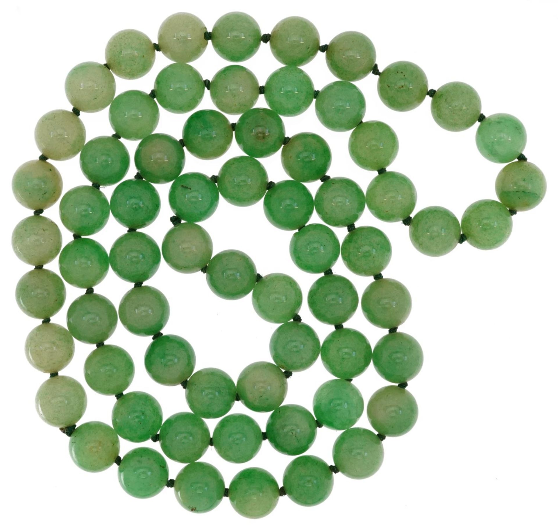 Chinese green jade bead necklace, 86cm in length, 166.2g - Image 2 of 2