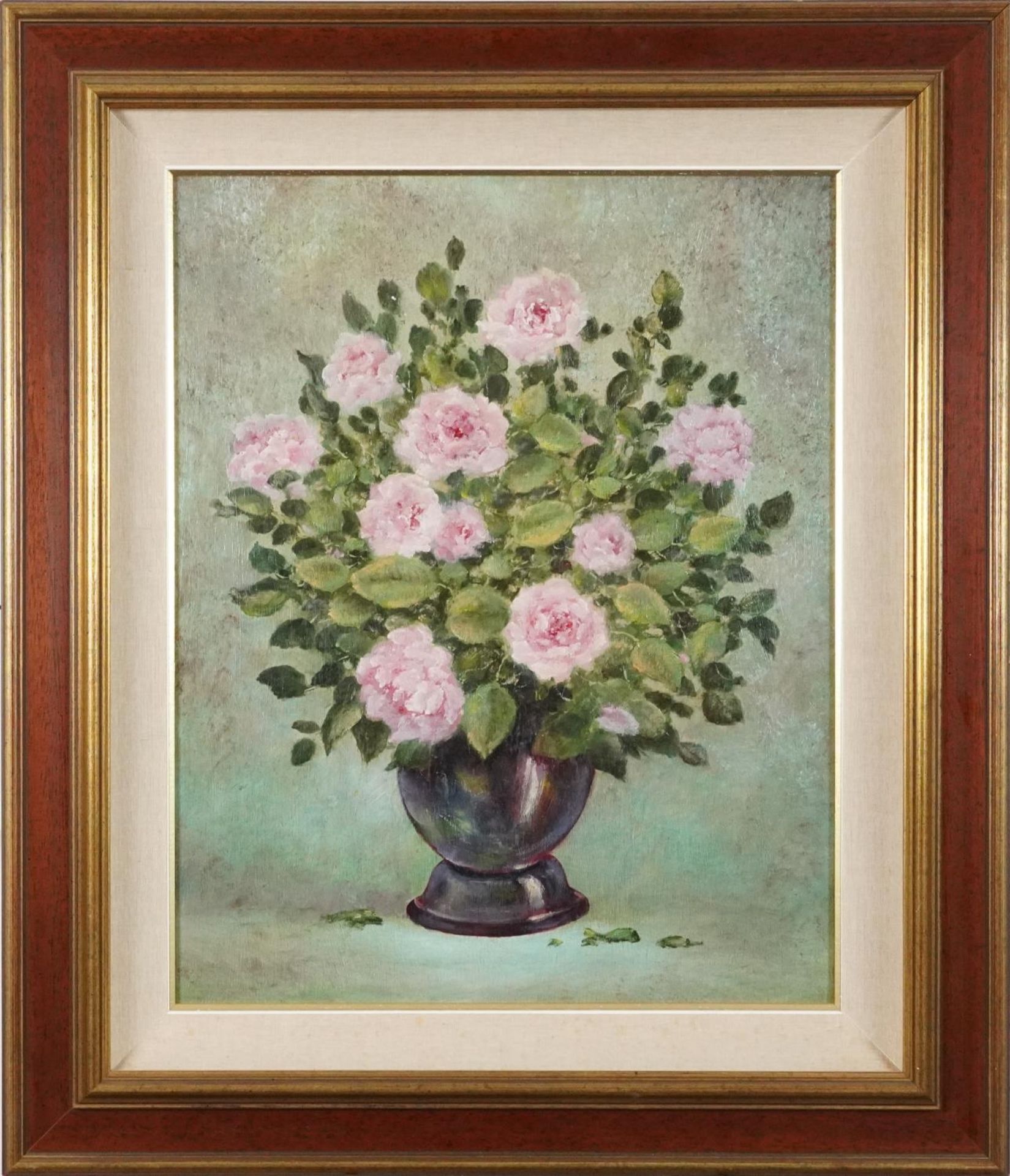 E Verne - Still life flowers in a vase, contemporary oil on board, mounted and framed, 48.5cm x 38. - Bild 2 aus 4