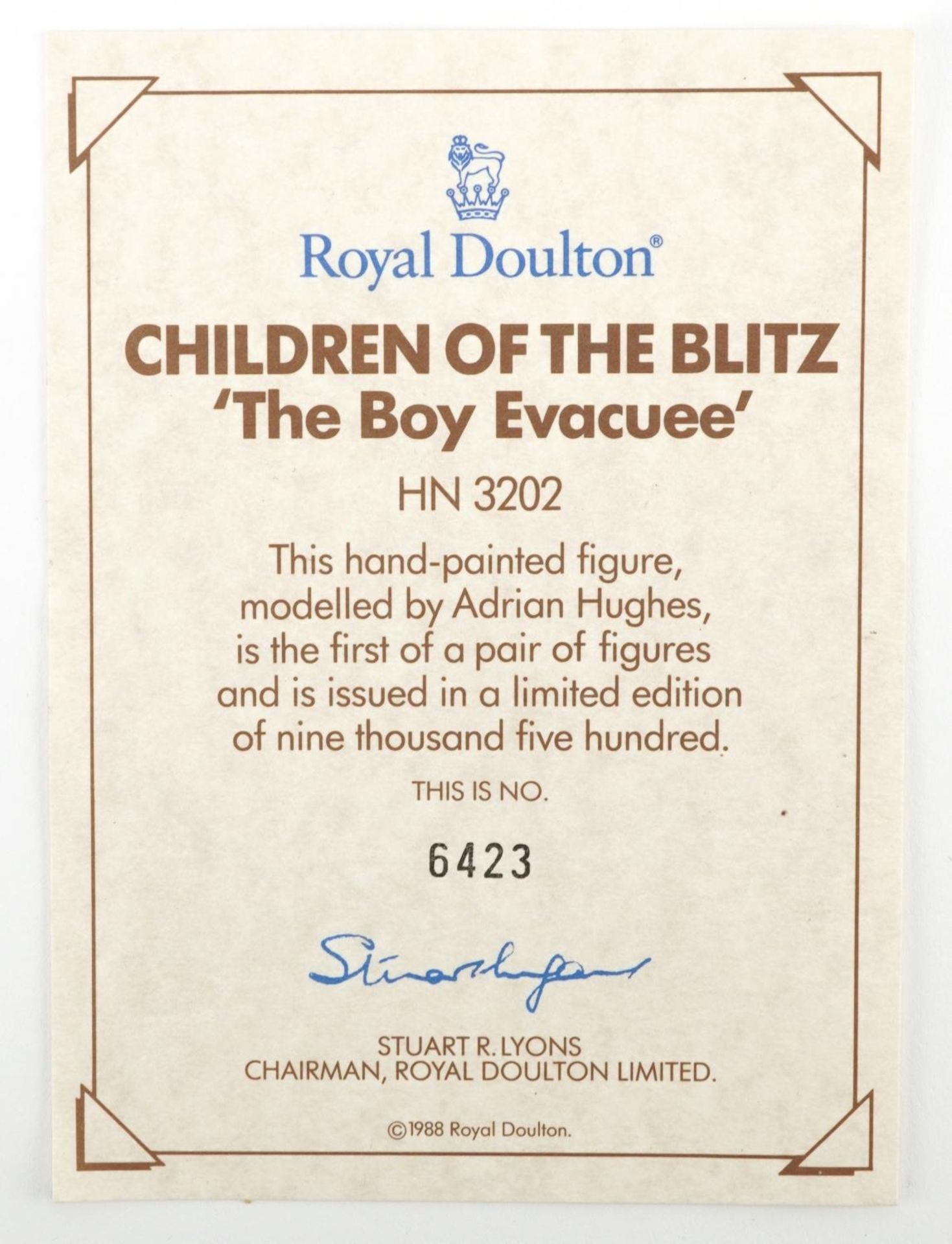 Royal Doulton The Boy Evacuee figure HN3202 with certificate, limited edition 6423/9500, 21cm high - Bild 4 aus 4
