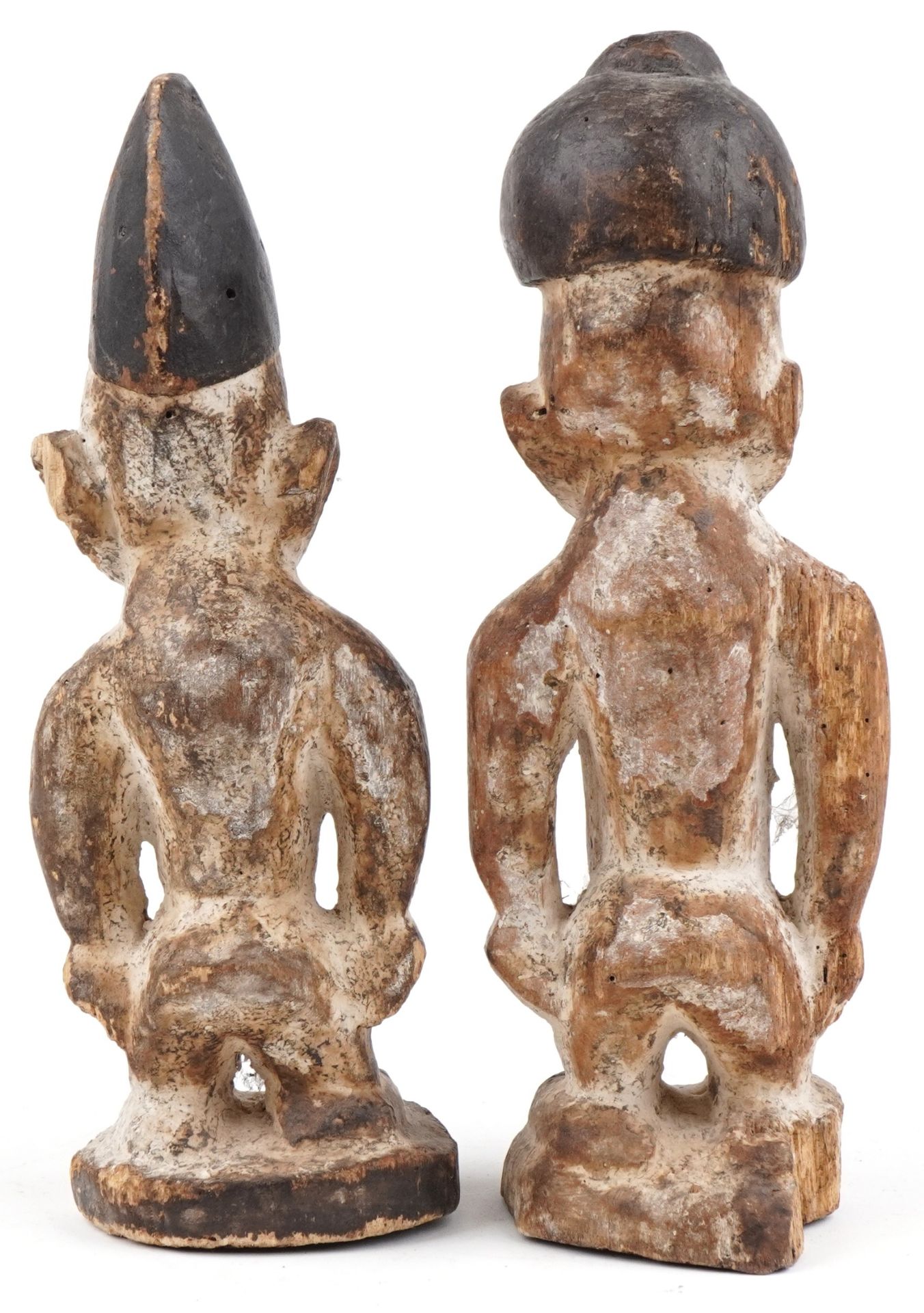 Pair of African tribal interest carved wood figures, the largest 30.5cm high - Bild 2 aus 3