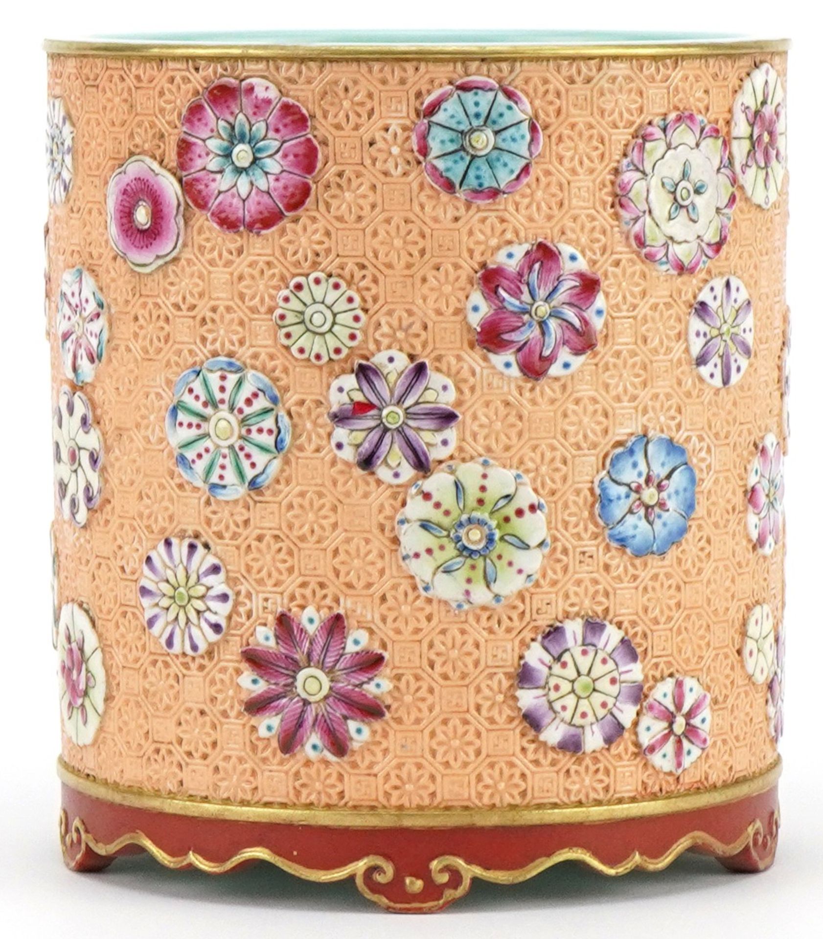 Chinese porcelain cylindrical brush pot hand painted in the famille rose palette and decorated in - Image 4 of 10